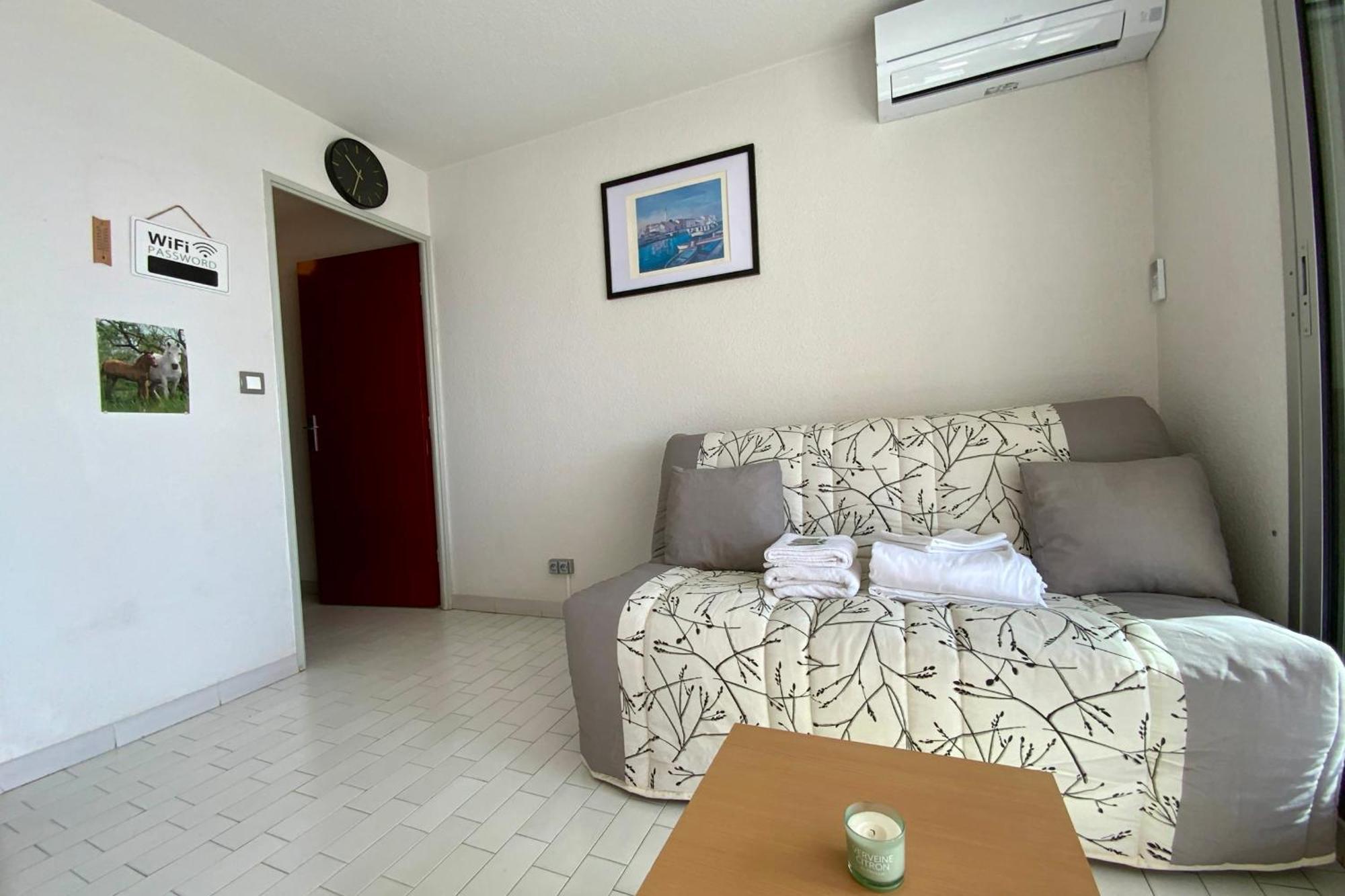 Groomi Le Cap D'Or- Beachfront With Air Conditioning! 팔라바 레 플로 외부 사진